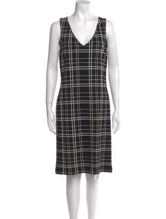 St. John Collection Wool Knee-Length Dress