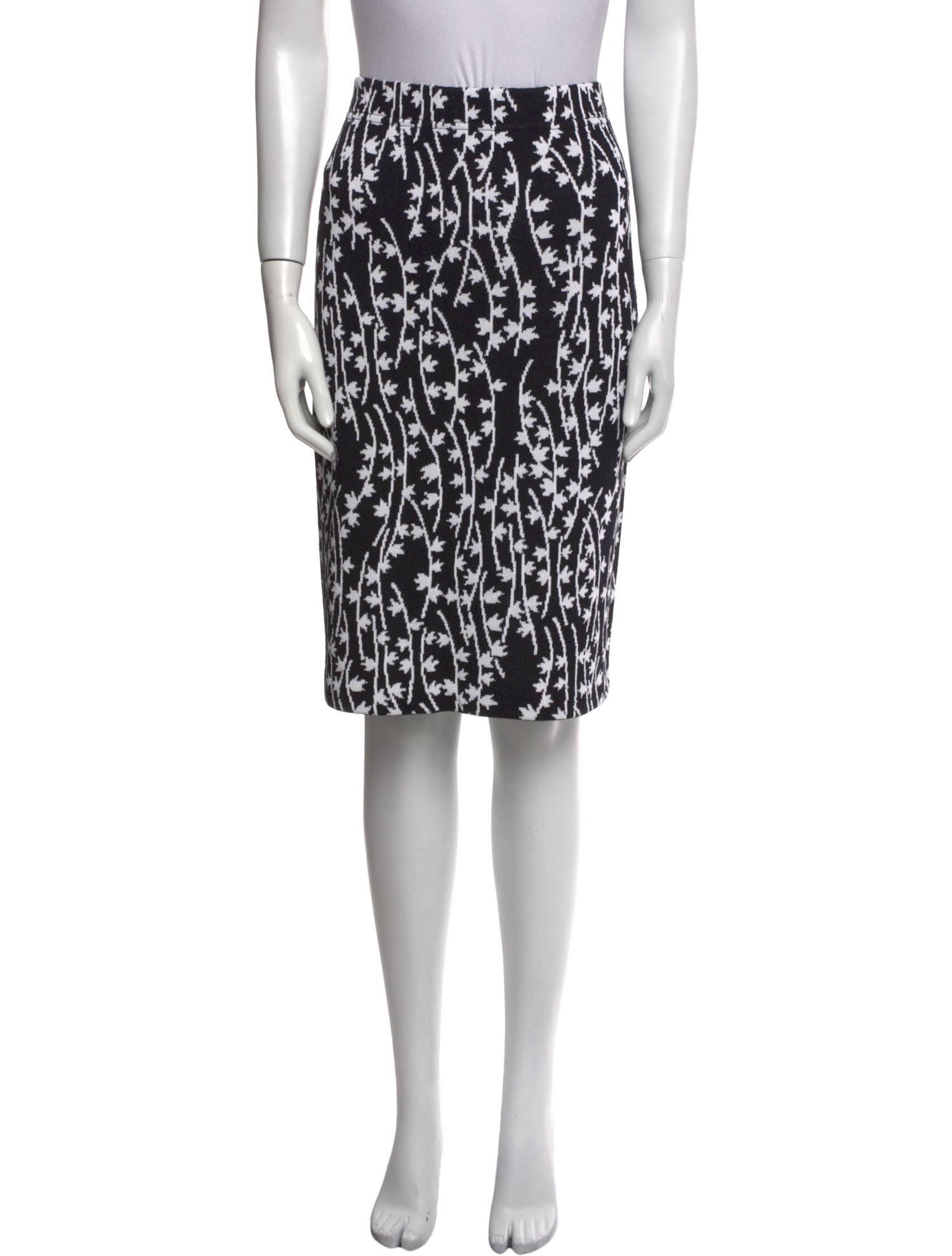 St. John Collection Printed Knee-Length Skirt