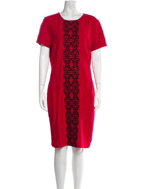St. John Collection Scoop Neck Knee-Length Dress