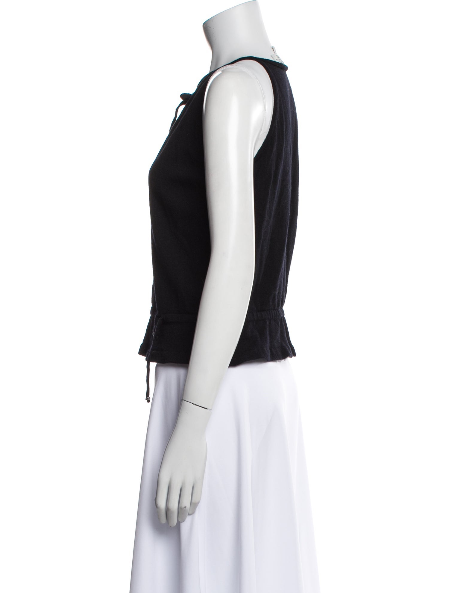 St. John Collection Halterneck Sleeveless Crop Top
