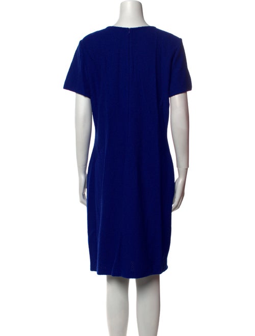 St. John Collection Scoop Neck Knee-Length Dress