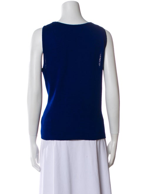 St. John Collection Wool Scoop Neck Top