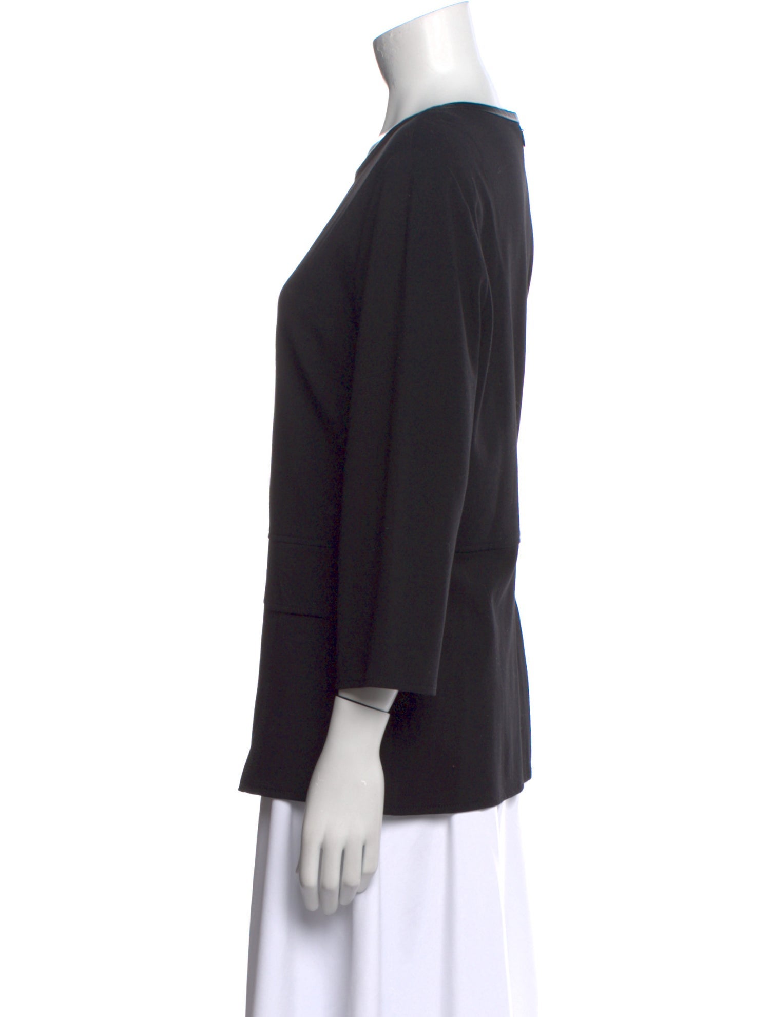 St. John Collection Scoop Neck Three-Quarter Sleeve Top