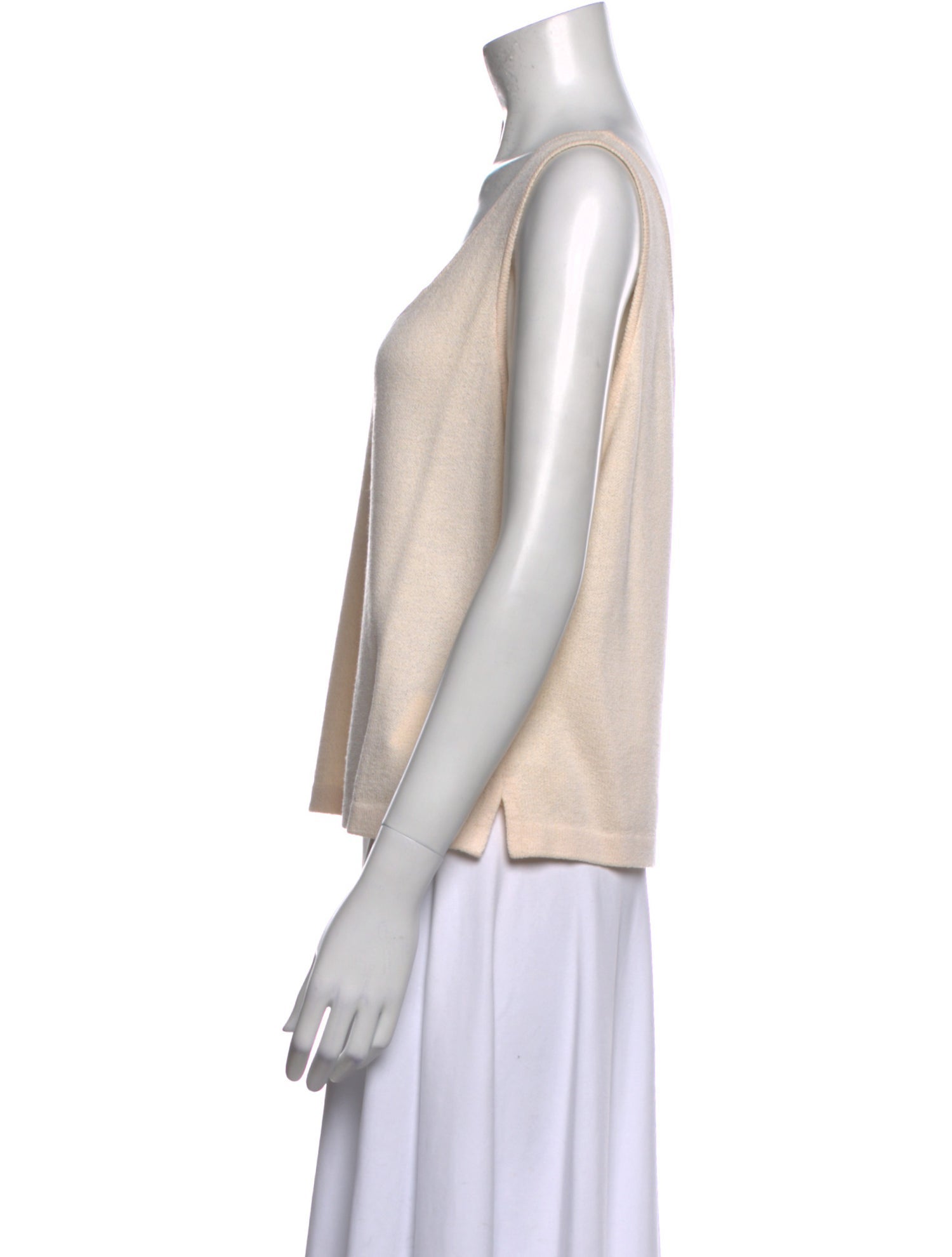 St. John Collection Wool Scoop Neck Top