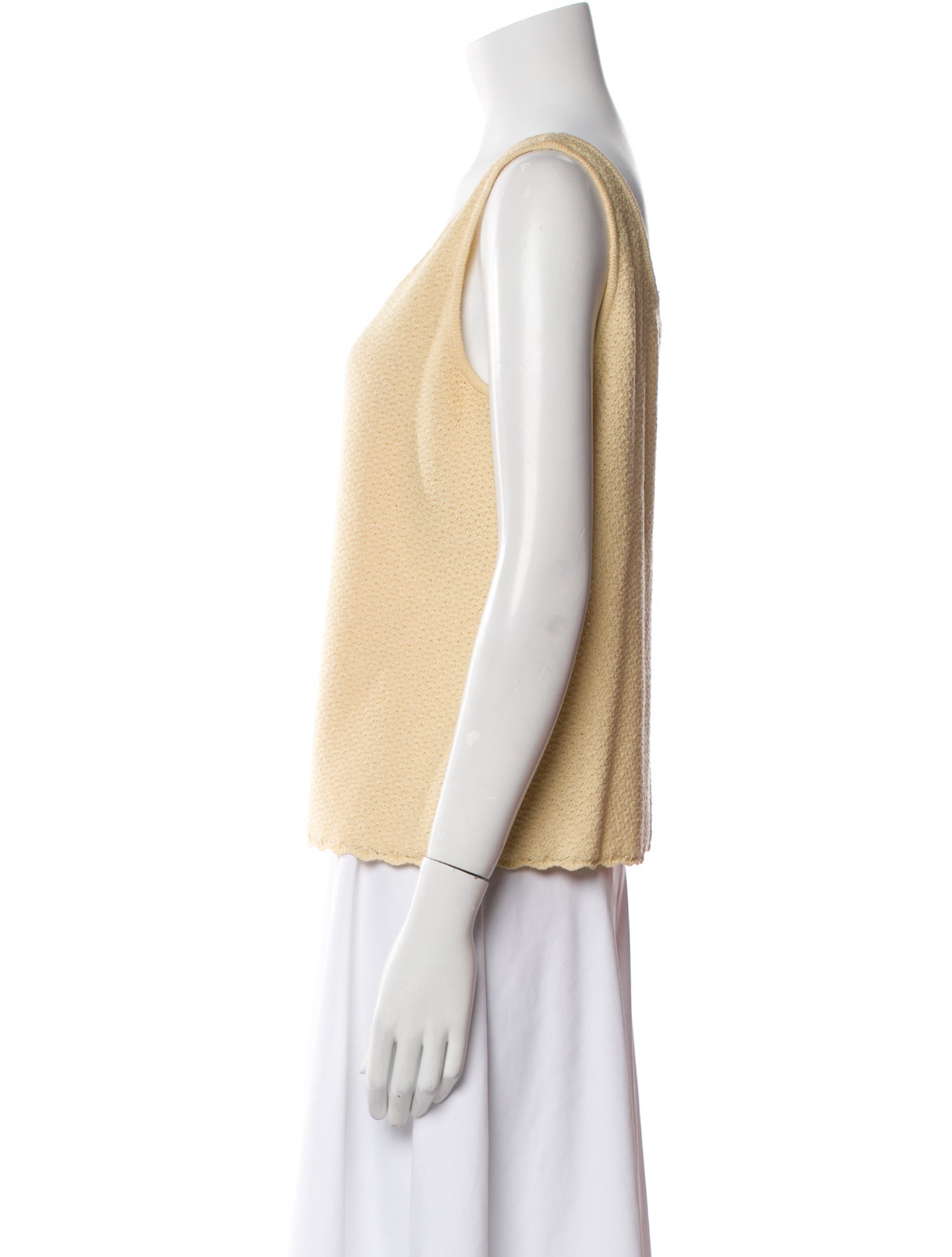 St. John Collection Vintage Scoop Neck Top