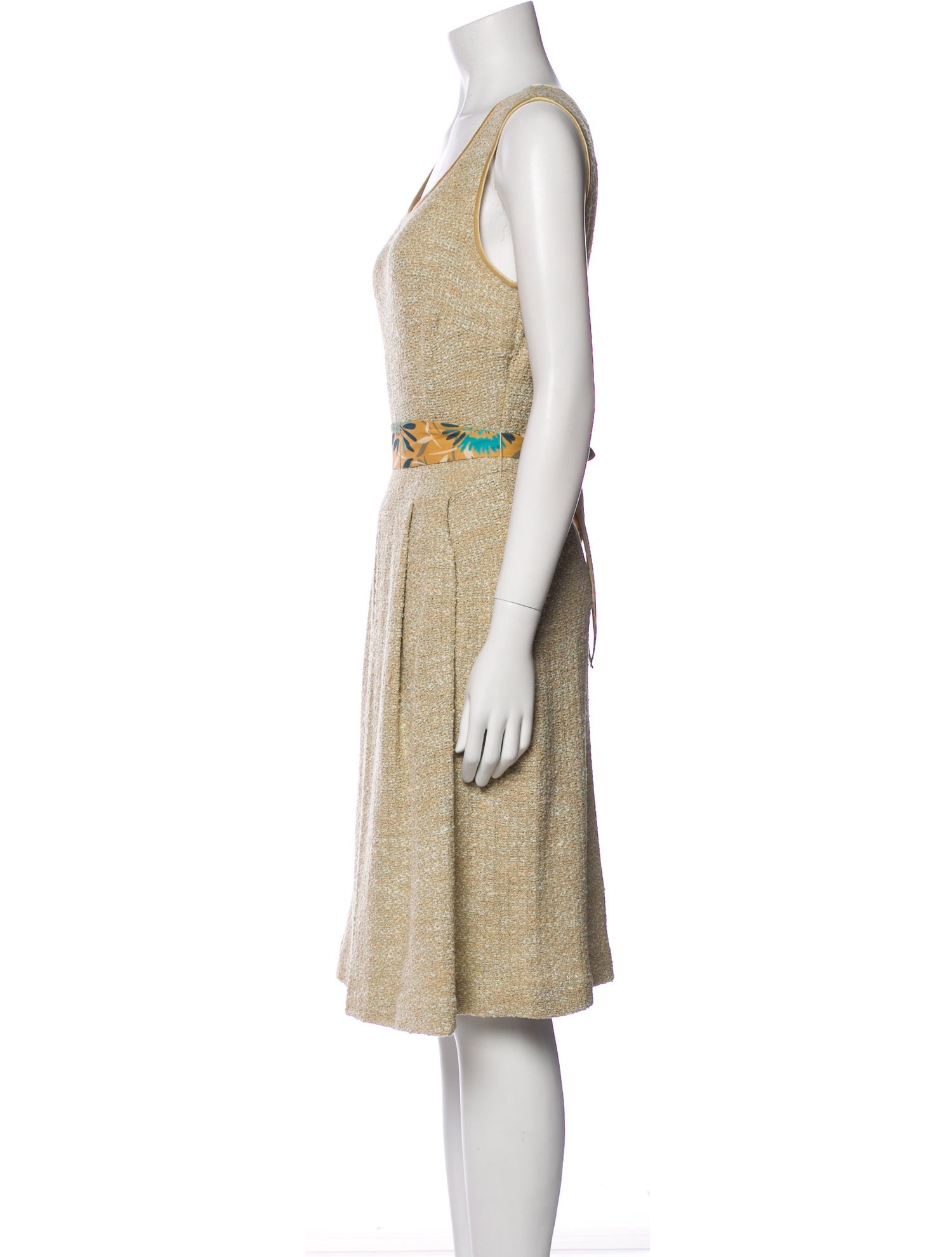 St. John Collection Scoop Neck Knee-Length Dress