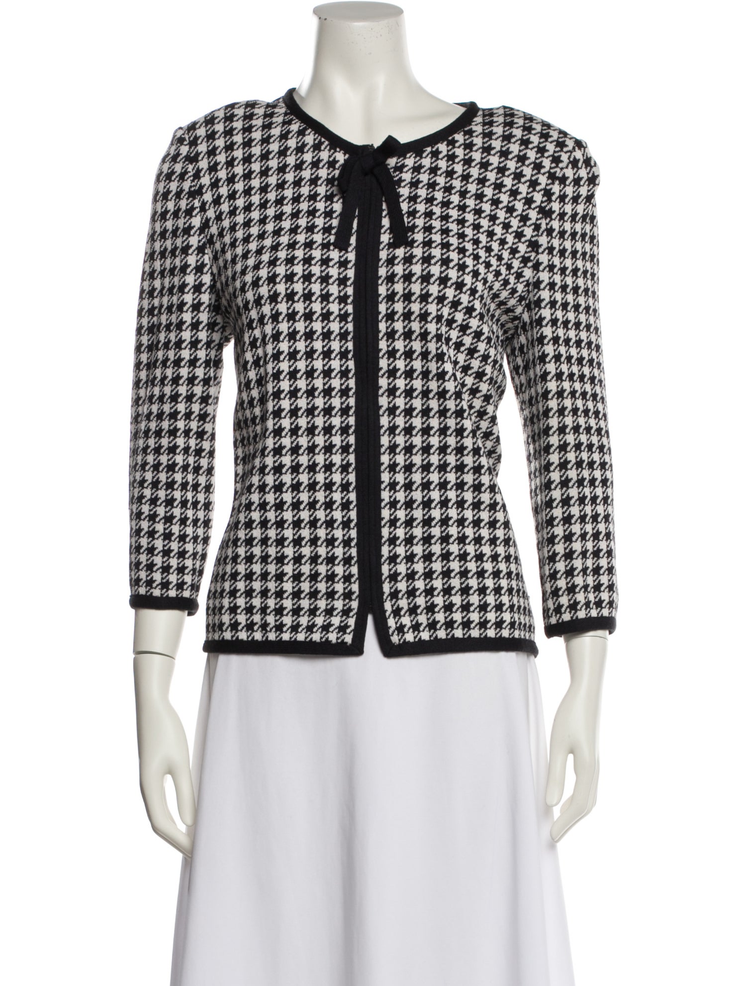 St. John Collection Houndstooth Print Scoop Neck Sweater