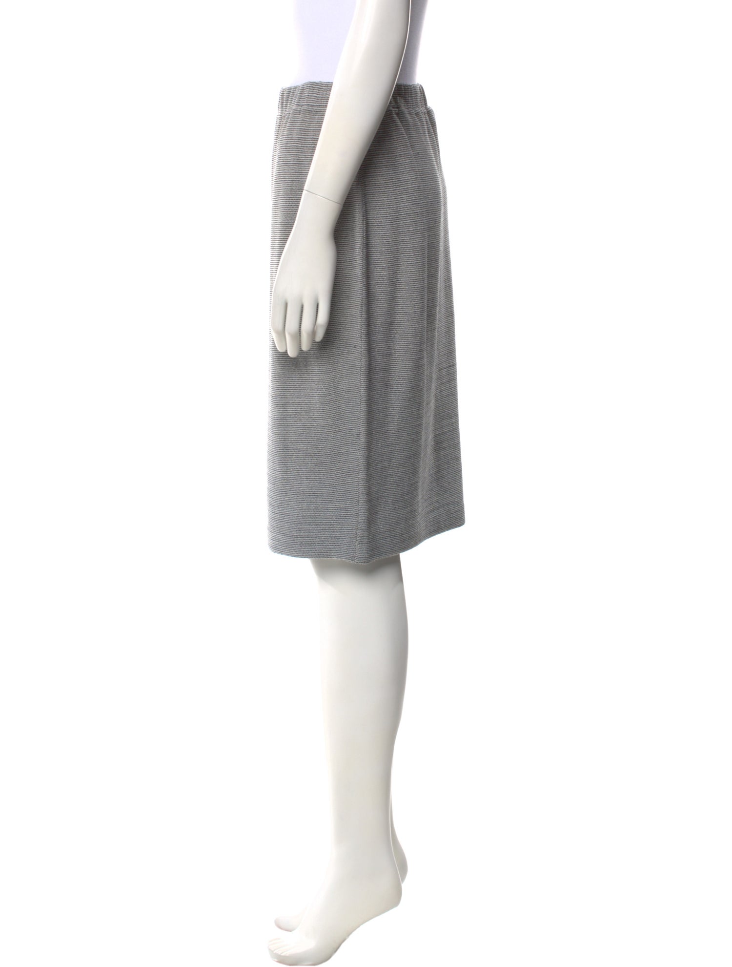 St. John Collection Scalloped Accent Knee-Length Skirt