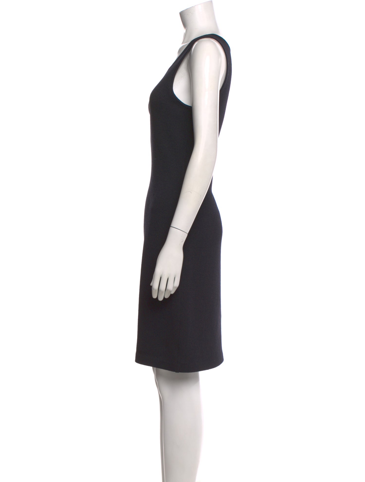 St. John Collection Scoop Neck Knee-Length Dress