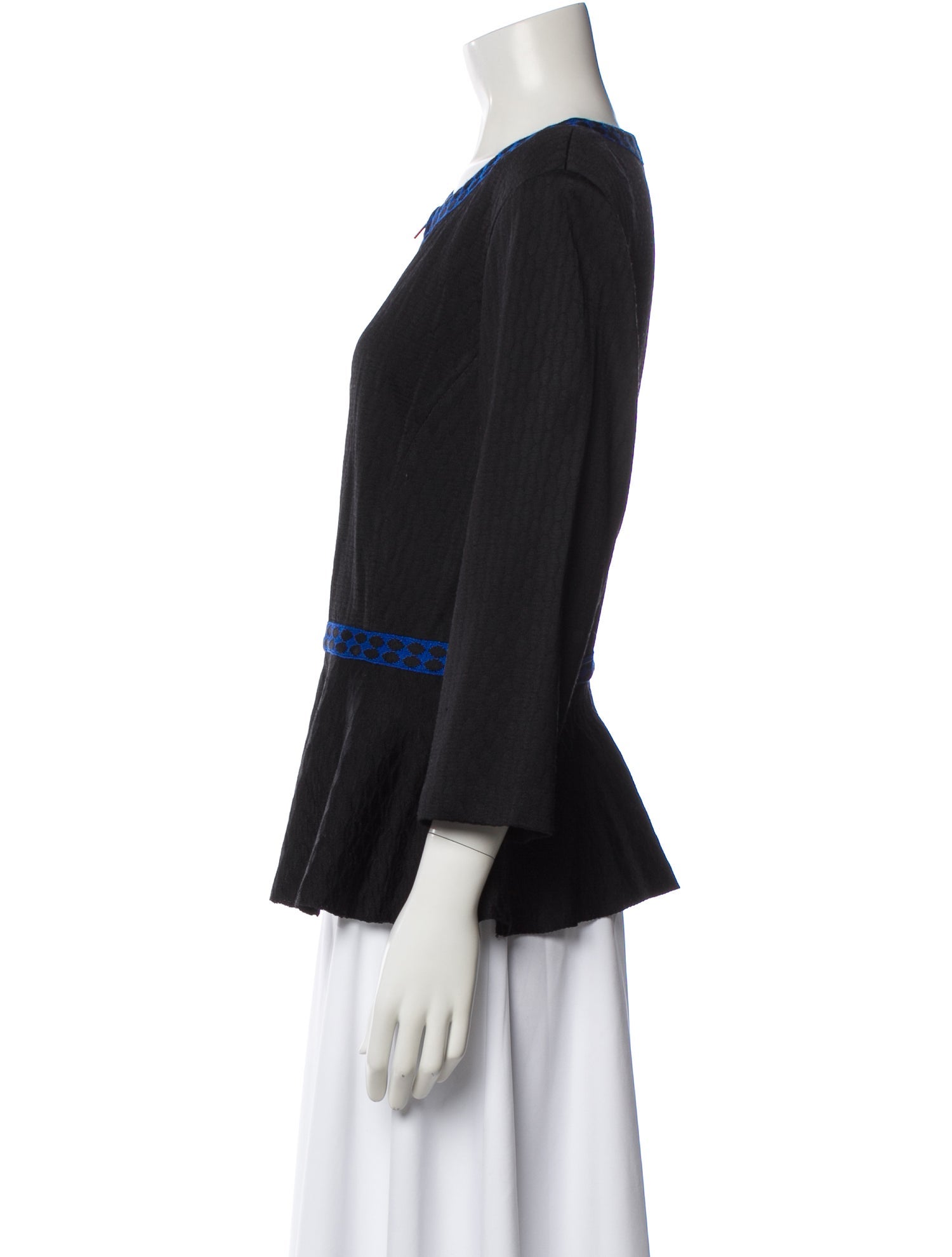 St. John Collection Crew Neck Three-Quarter Sleeve Blouse