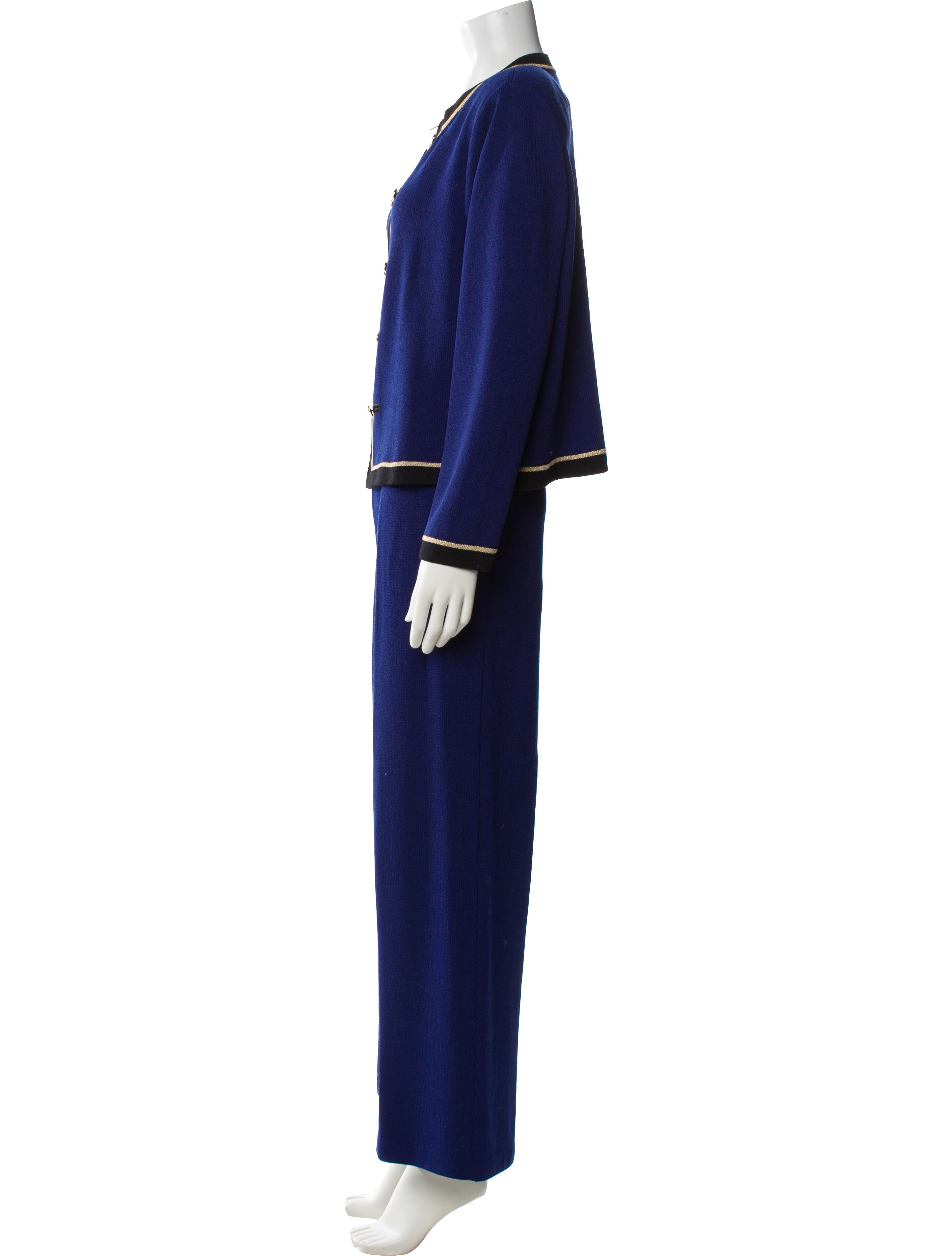 St. John Collection Pant Set