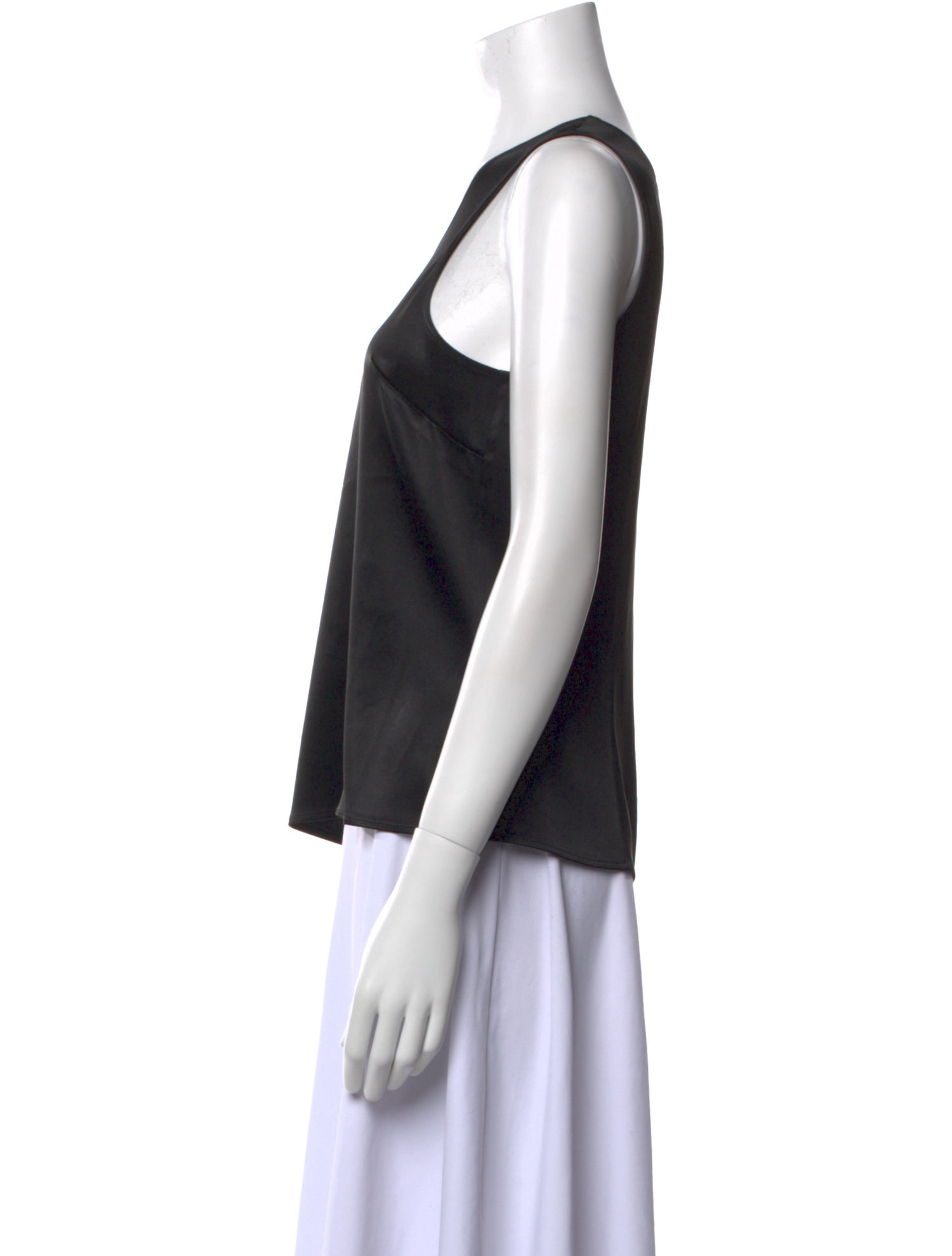 St. John Caviar Scoop Neck Sleeveless Top