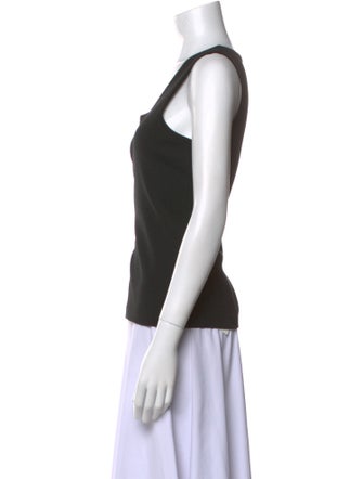 St. John Caviar Scoop Neck Sleeveless Top