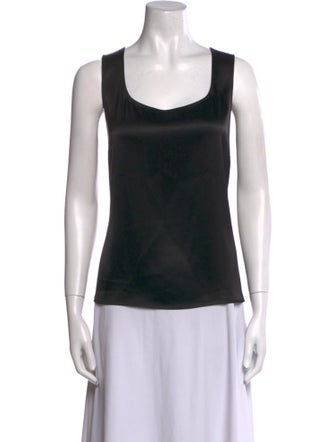 St. John Caviar Scoop Neck Sleeveless Top