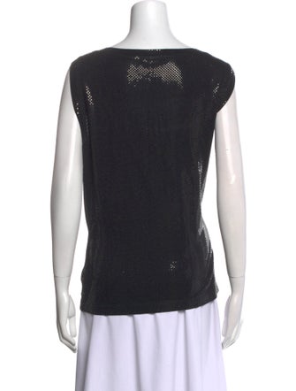 St. John Caviar Scoop Neck Sleeveless Top