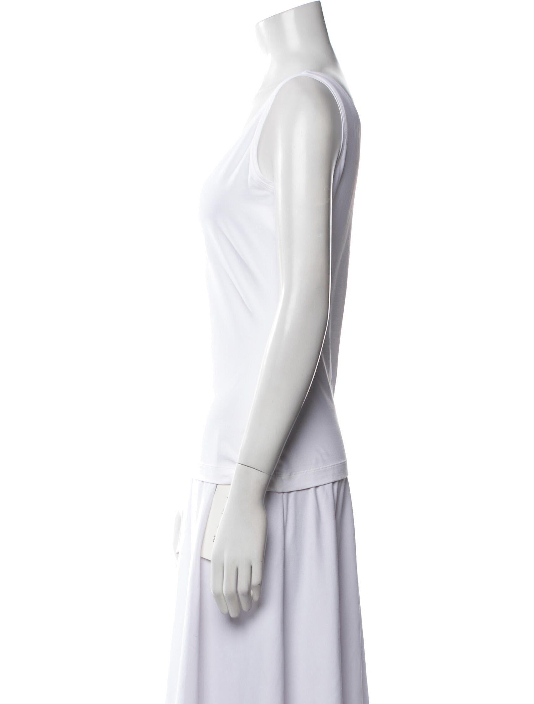 St. John Caviar Scoop Neck Sleeveless Top