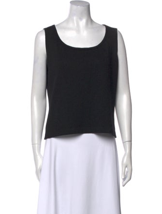 St. John Caviar Scoop Neck Sleeveless Crop Top