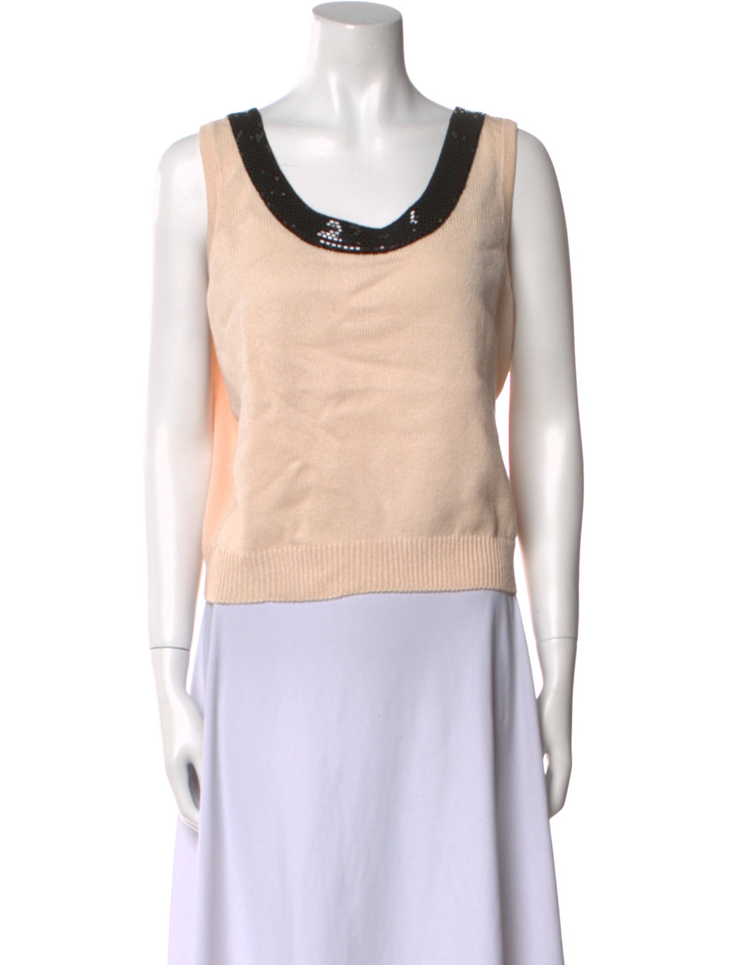 St. John Evening Scoop Neck Sleeveless Top