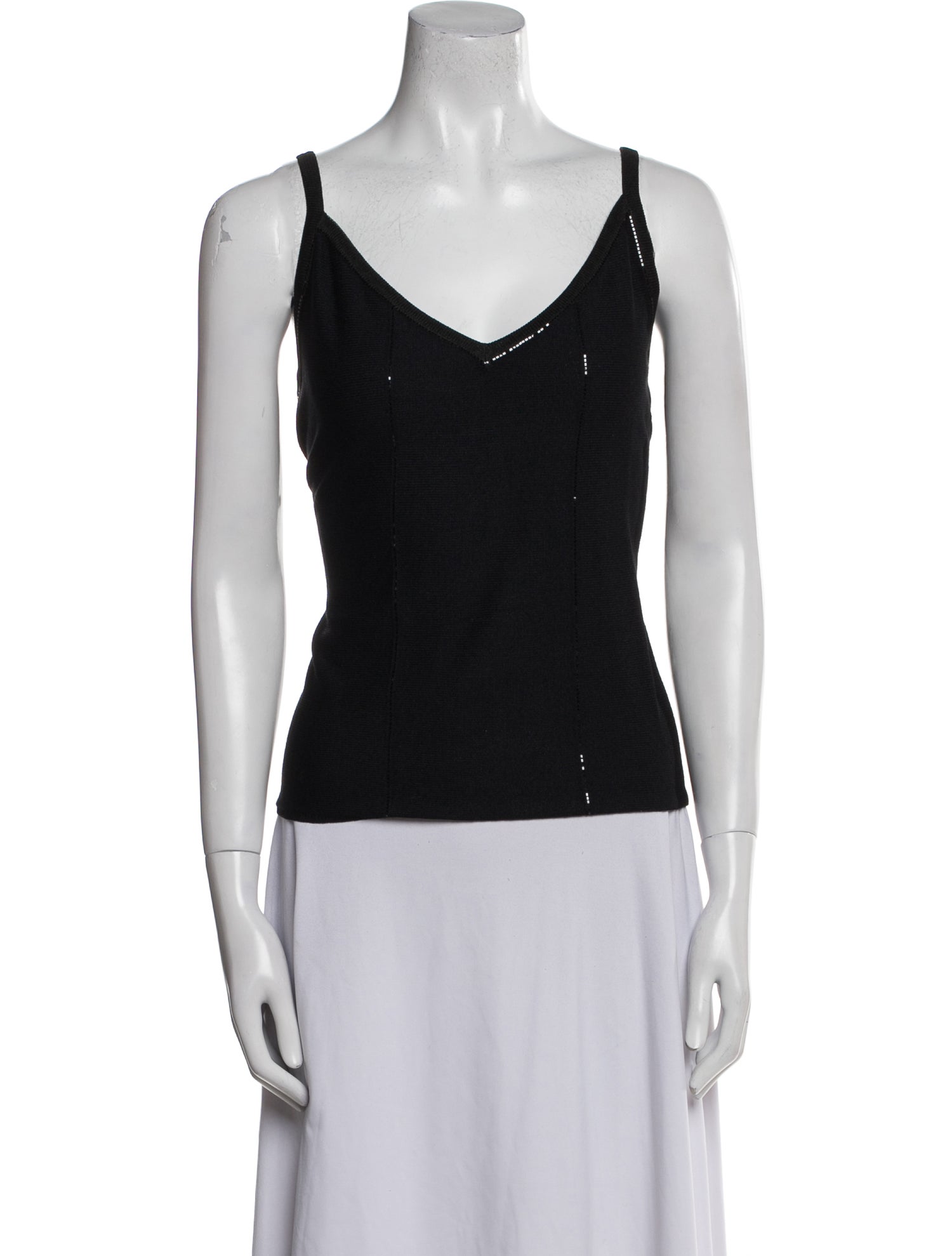 St. John Evening V-Neck Sleeveless Top
