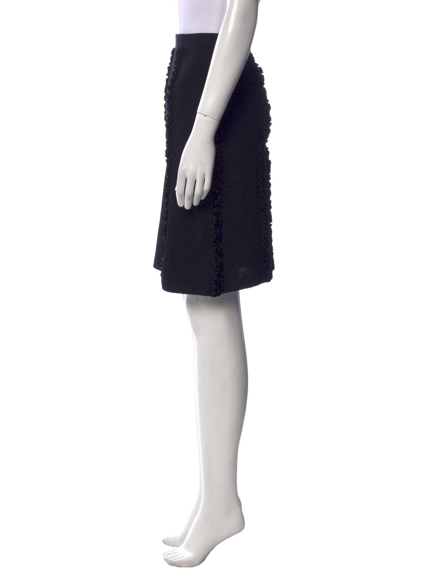 St. John Evening Wool Knee-Length Skirt