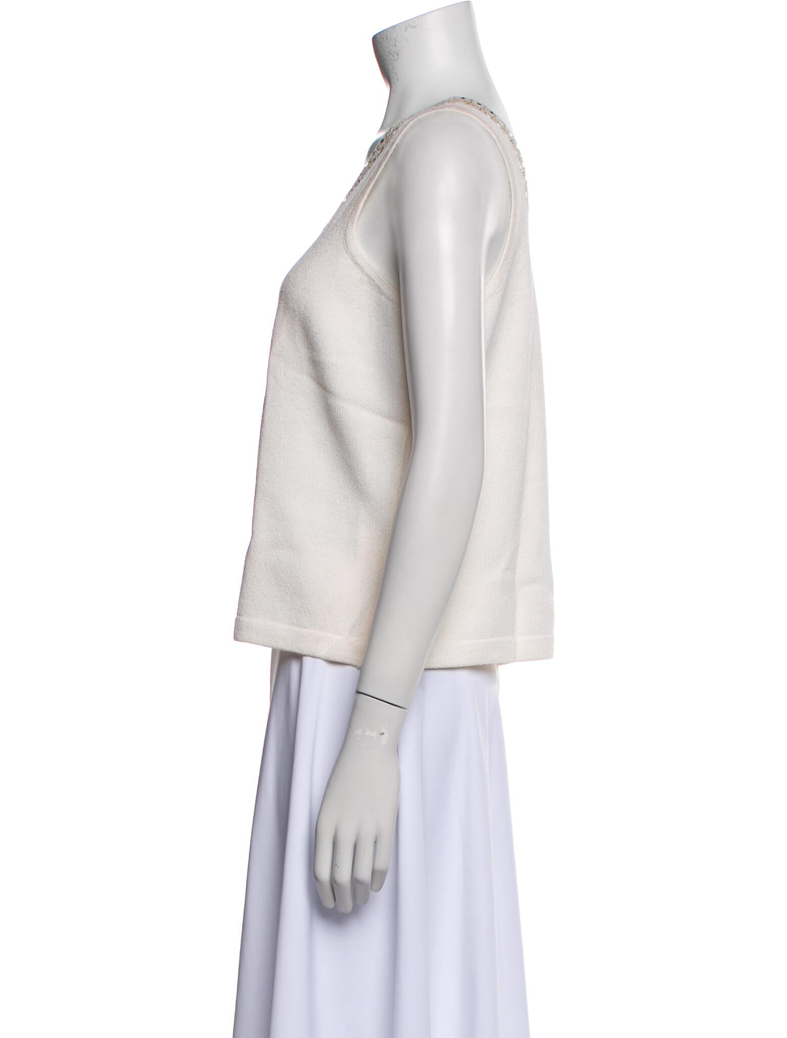 St. John Evening Scoop Neck Sleeveless Top