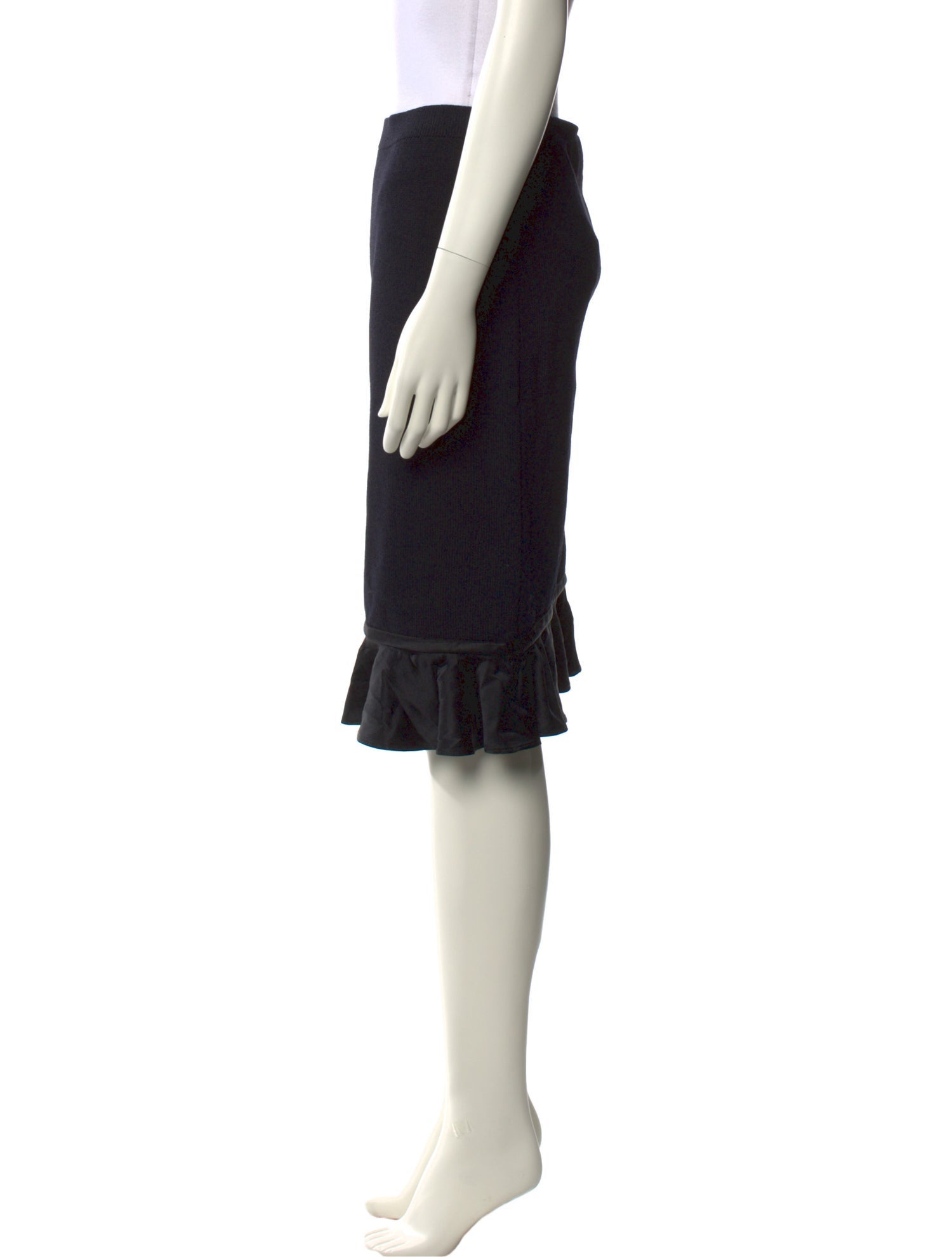St. John Evening Wool Knee-Length Skirt
