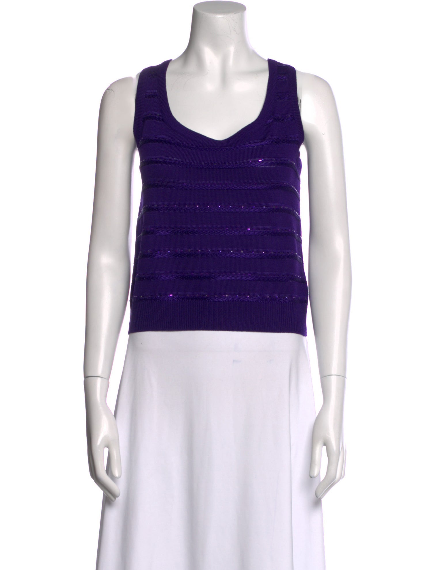 St. John Evening Scoop Neck Sleeveless Crop Top