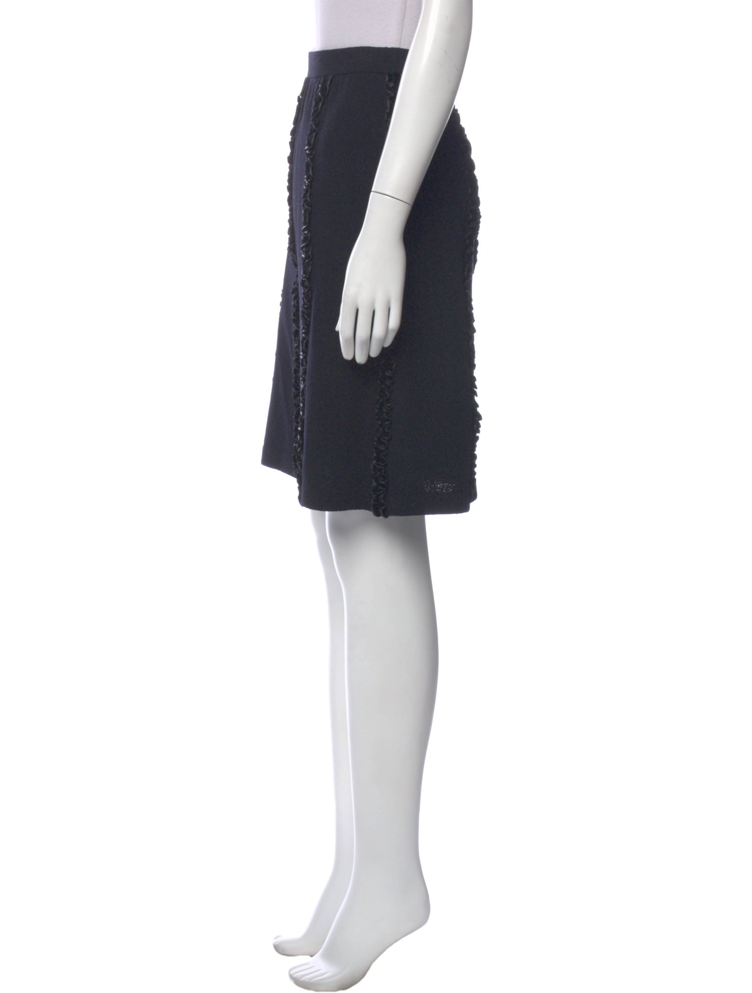St. John Evening Wool Knee-Length Skirt