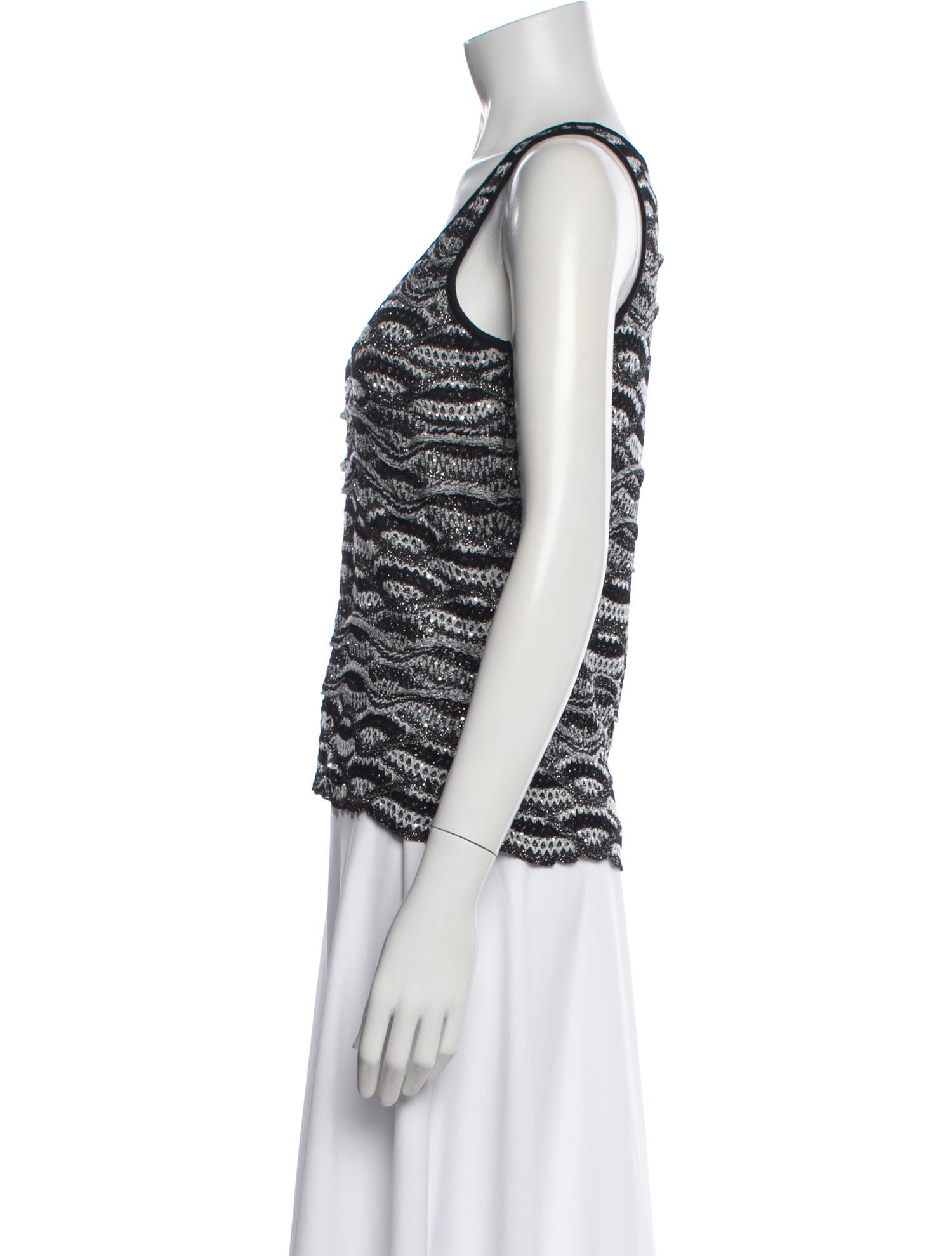 St. John Evening Patterned Crew Neck Top