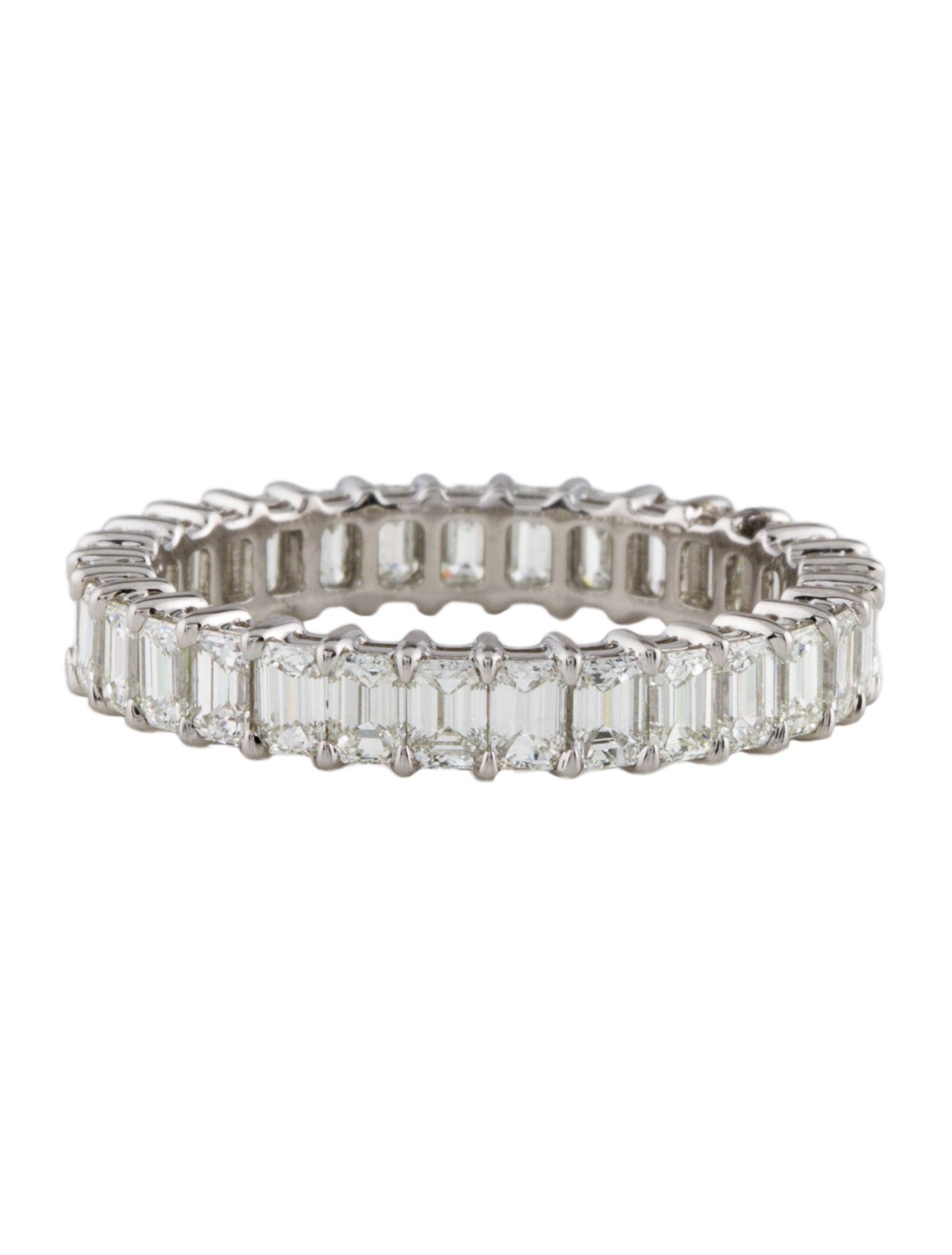 Daniella Design Platinum 2.79ctw Diamond Eternity Band