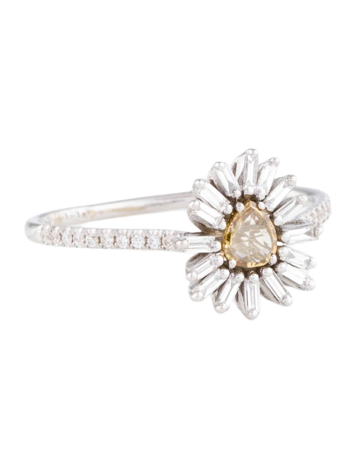 Suzanne Kalan 18K Diamond Fireworks Cocktail Ring