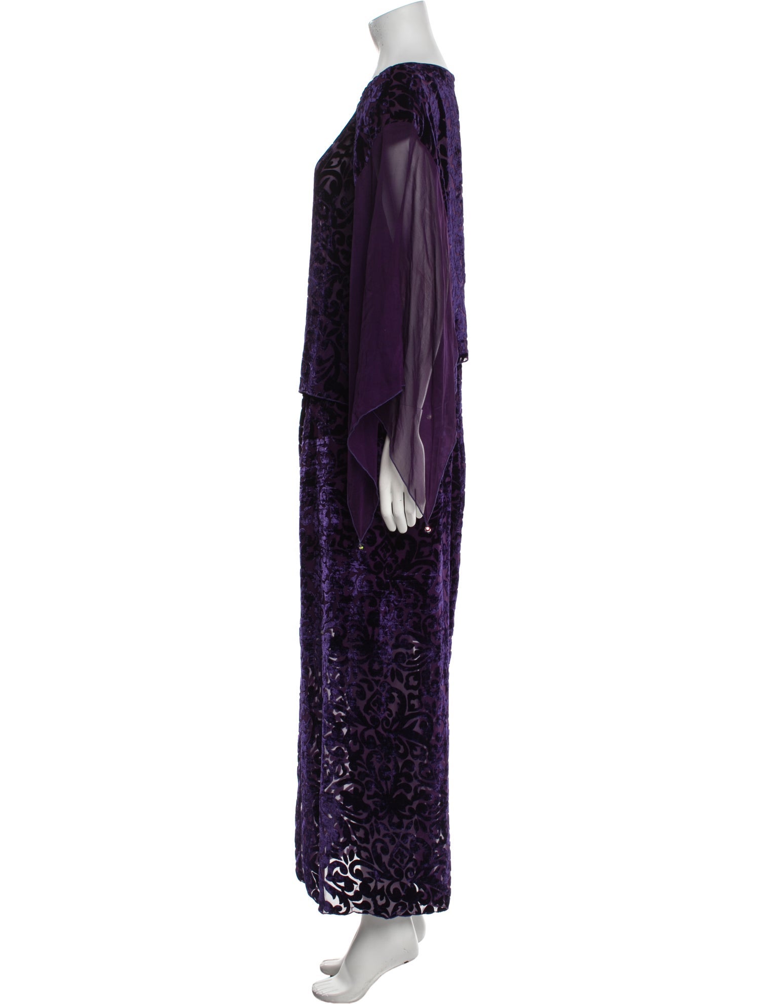 Saks Fifth Avenue Silk Lace Pattern Skirt Set