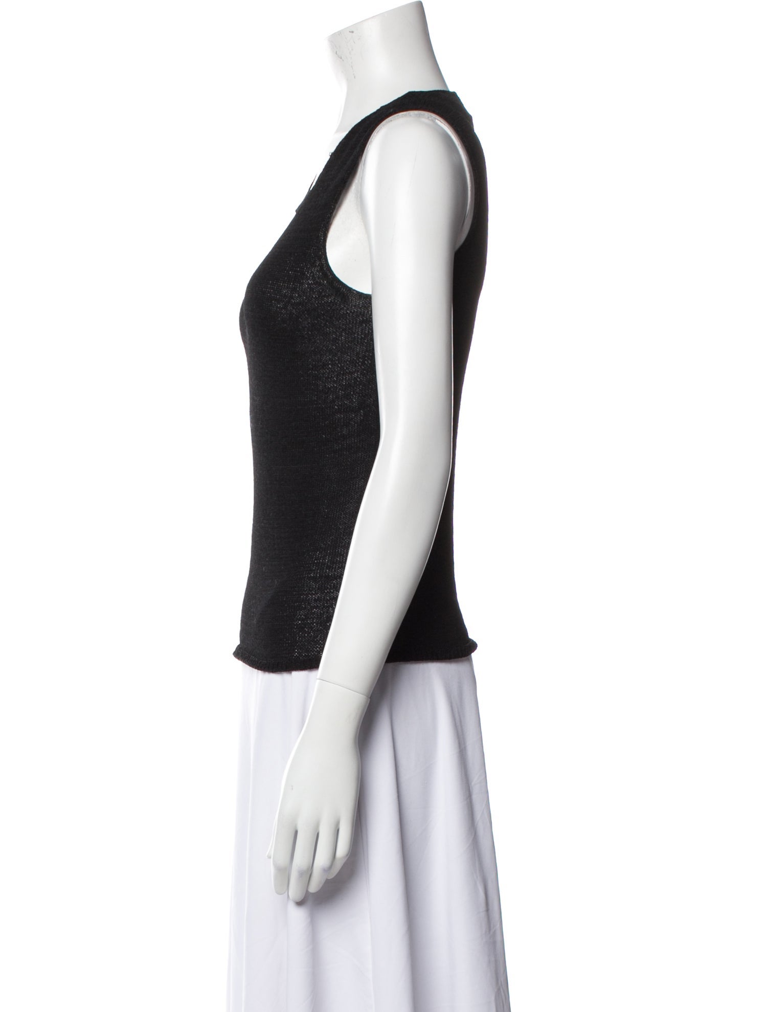 Saks Fifth Avenue Scoop Neck Sleeveless Top