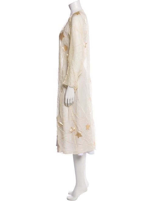 Saks Fifth Avenue Lace Pattern Robe