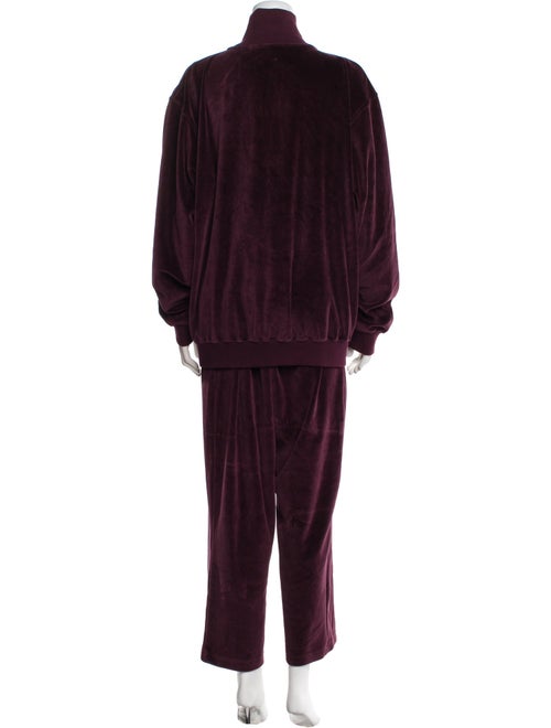 Saks Fifth Avenue Set w/ Tags