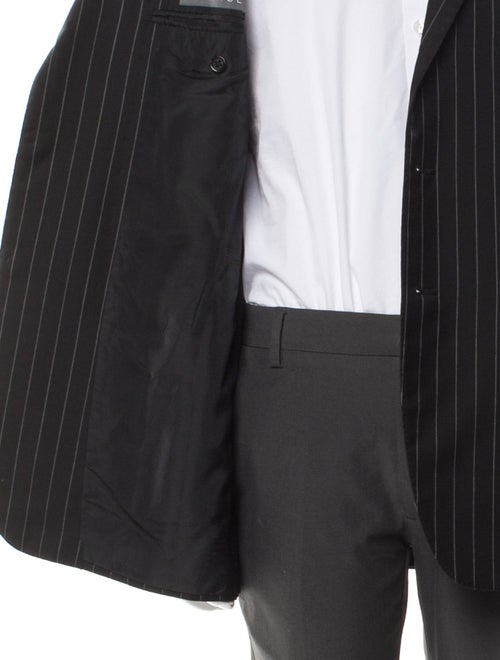 Saks Fifth Avenue Saks Fifth Avenue