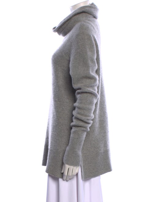 Saks Fifth Avenue Cashmere Turtleneck Sweater