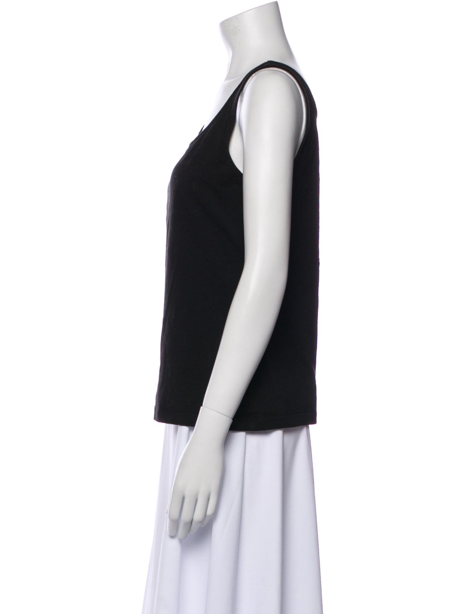 Saks Fifth Avenue Scoop Neck Sleeveless Top