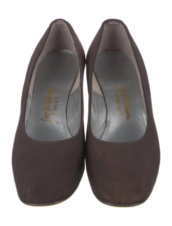 Saks Fifth Avenue Pumps