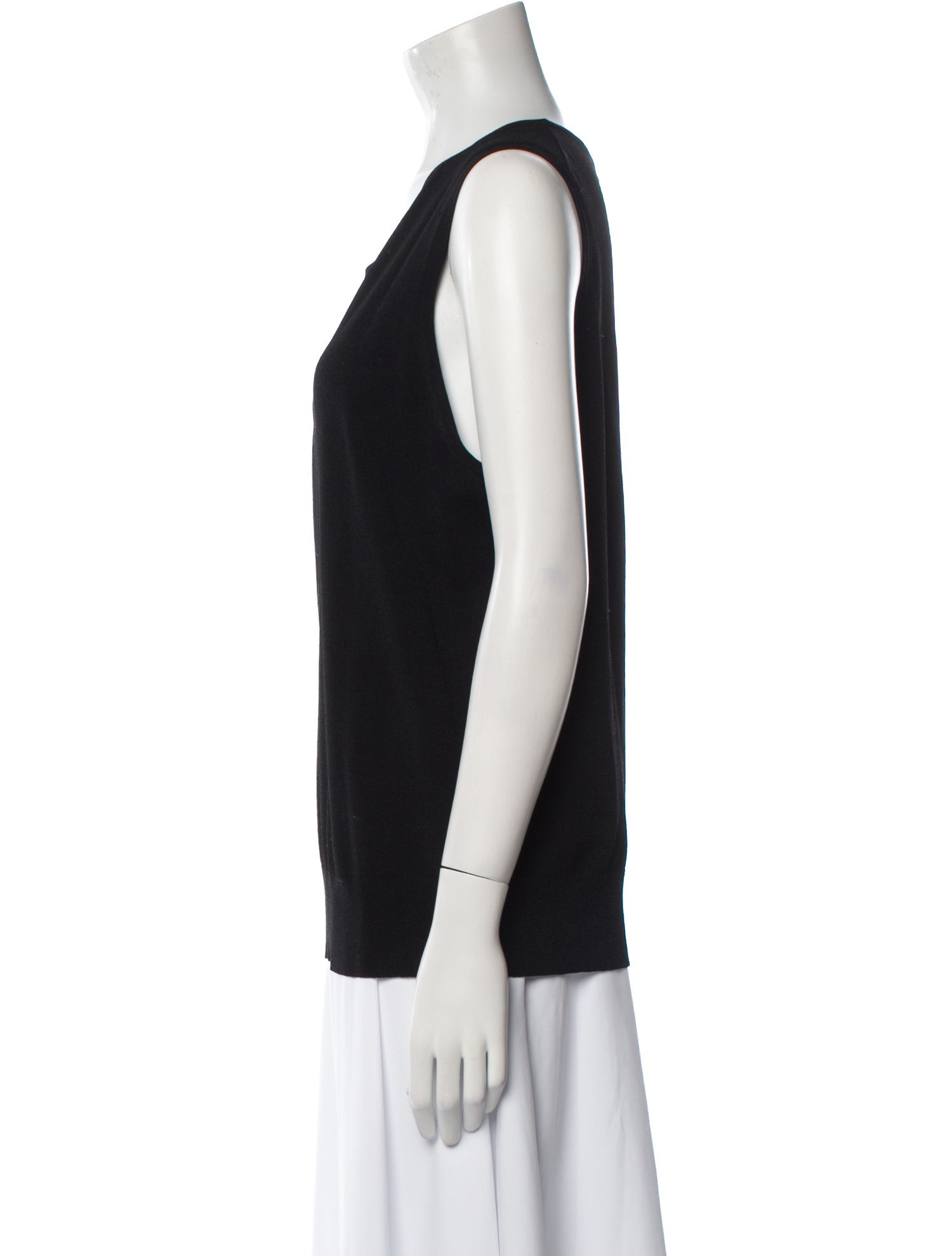 Saks Fifth Avenue Scoop Neck Sleeveless Top