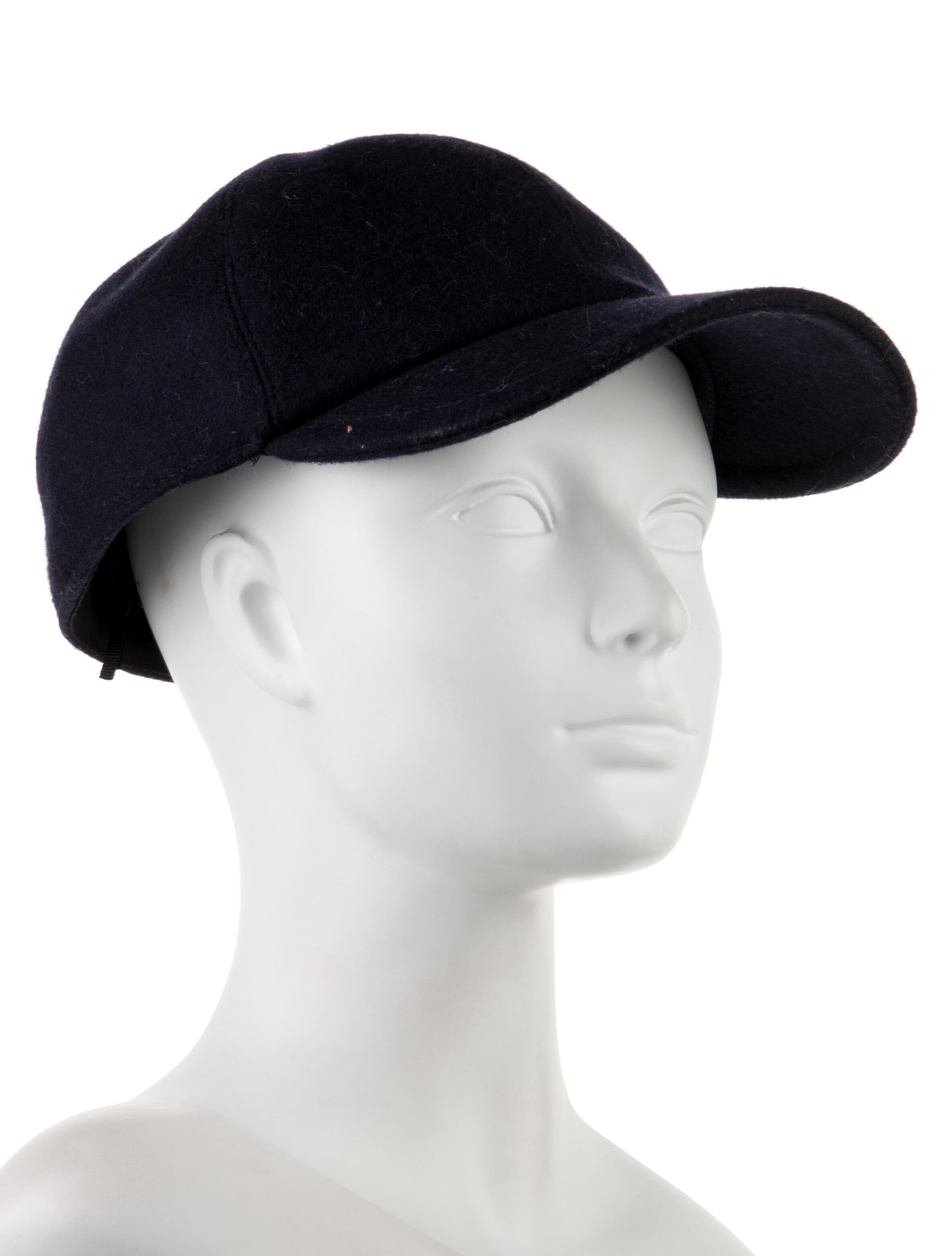 Saks Fifth Avenue baseball cap w/ Tags