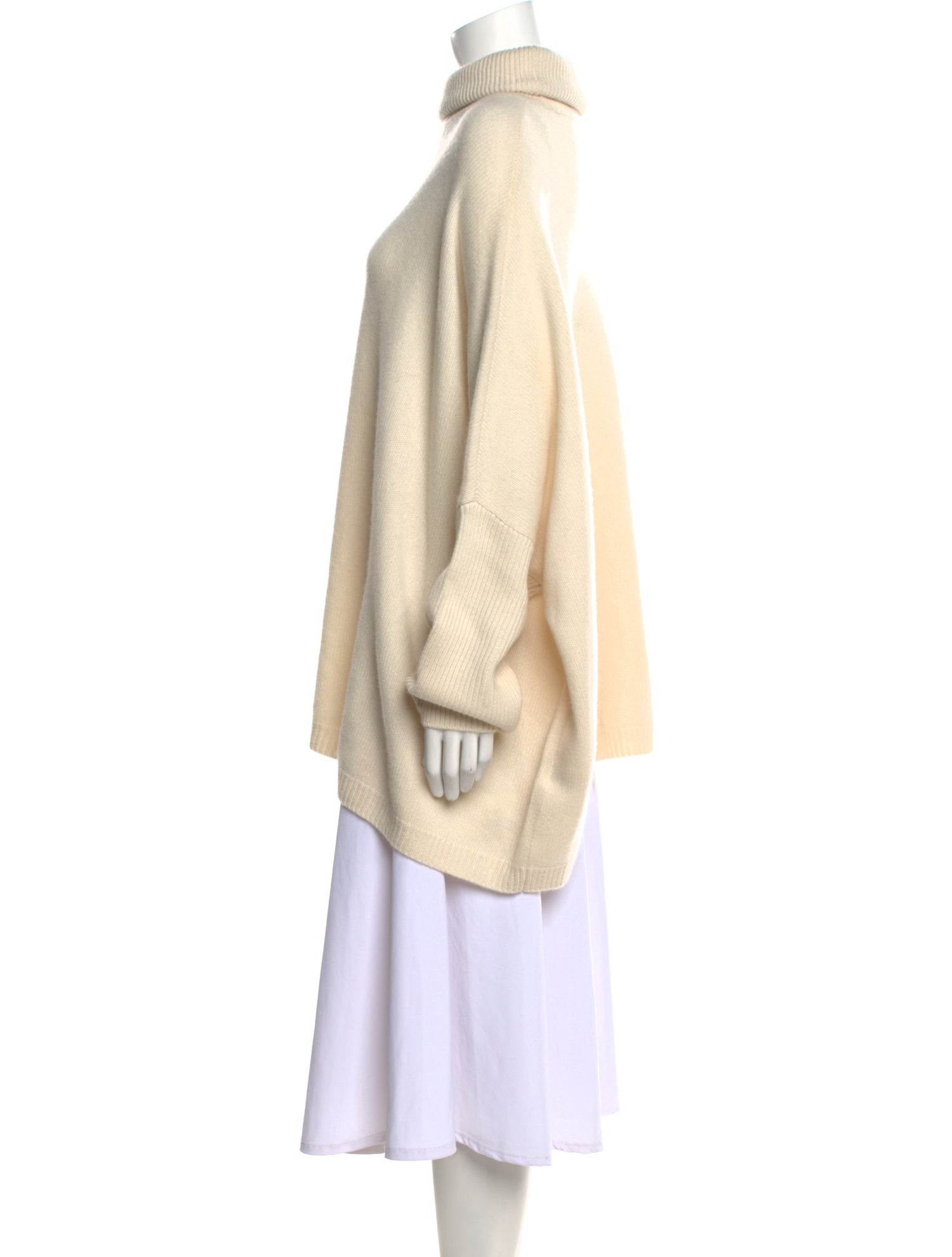 LAPOINTE Cashmere Turtleneck Sweater