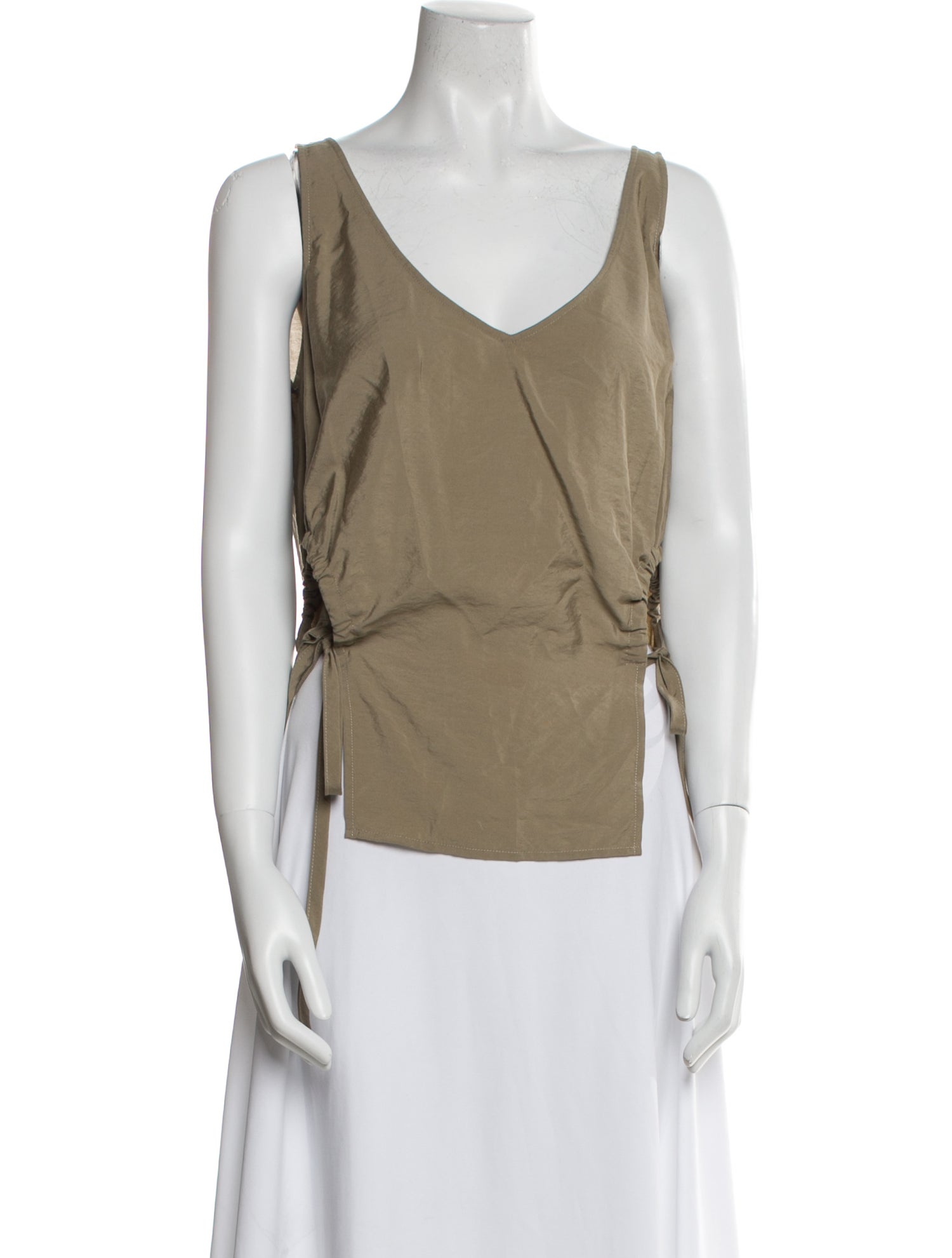 LAPOINTE V-Neck Sleeveless Top