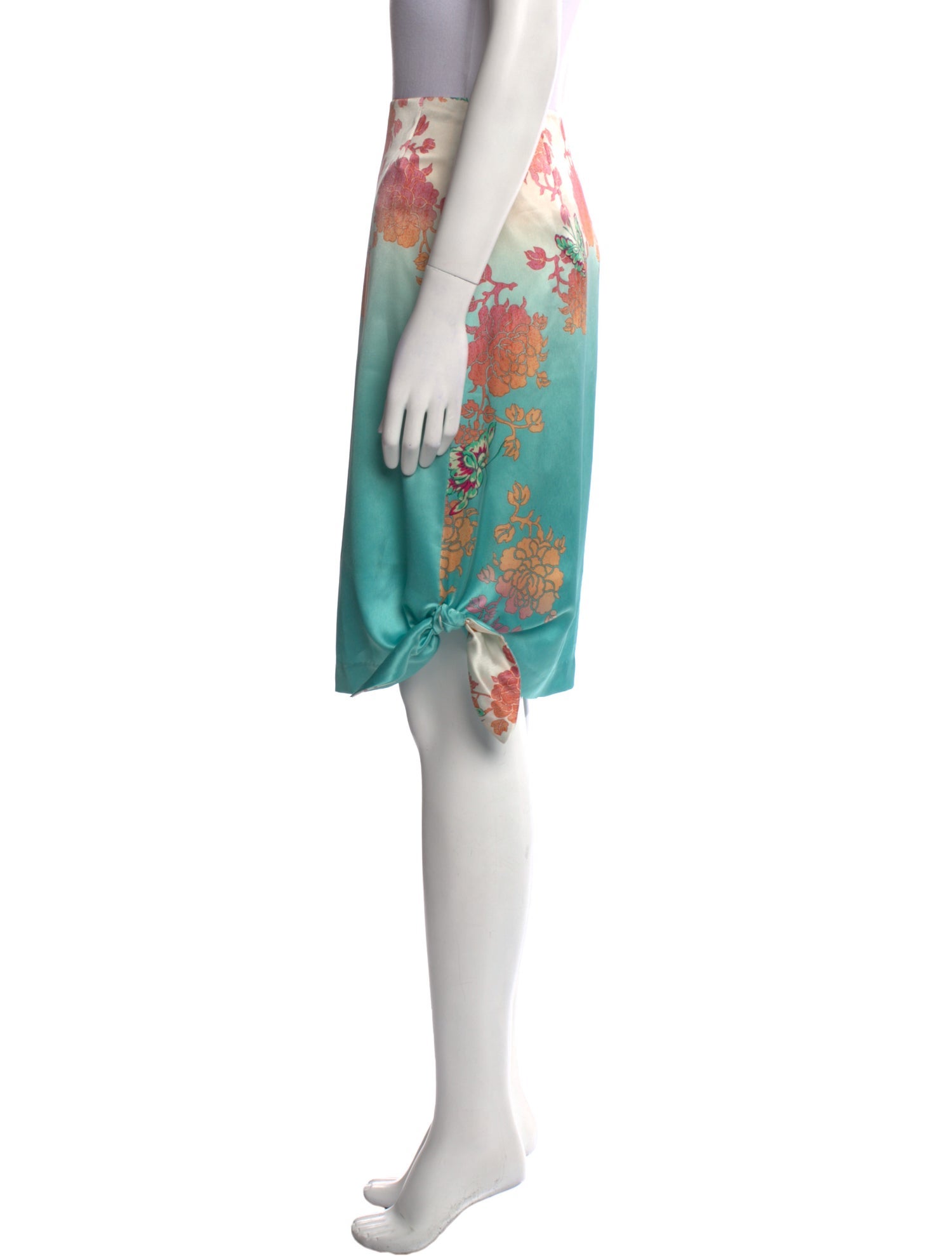 Suna Satin Knee-Length Skirt