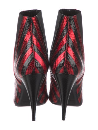 Saint Laurent Kiki Leather Boots