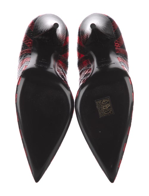 Saint Laurent Kiki Leather Boots