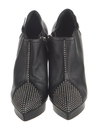 Saint Laurent Leather Studded Accents Pumps