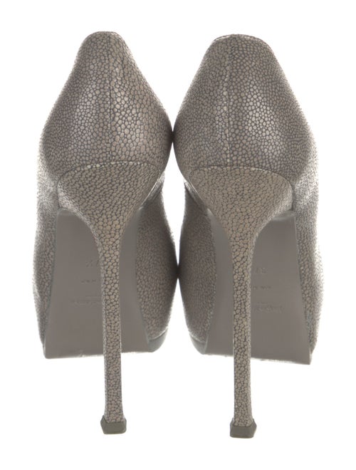 Saint Laurent Leather Pumps