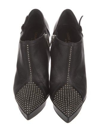 Saint Laurent Leather Studded Accents Pumps