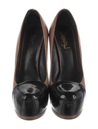 Saint Laurent Leather Pumps